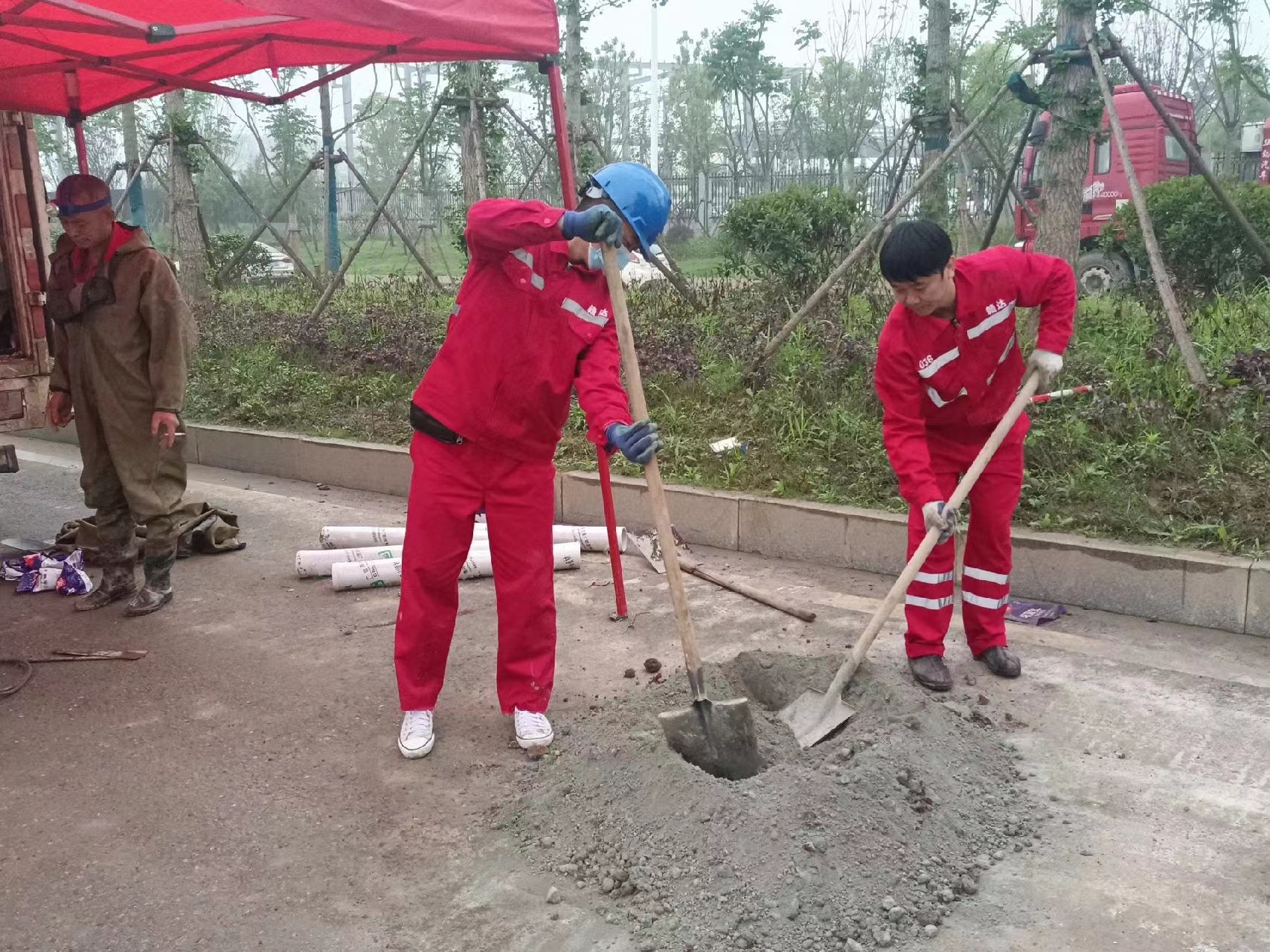 南江管道疏通哪家好】及时进行市政管道清淤